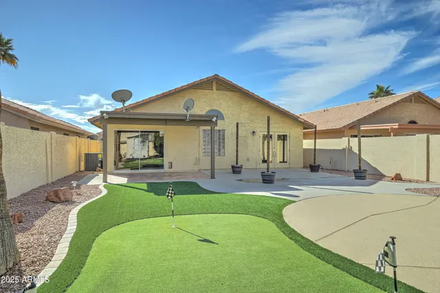 $2,600 | 5204 West Geronimo Street, Chandler, AZ 85226