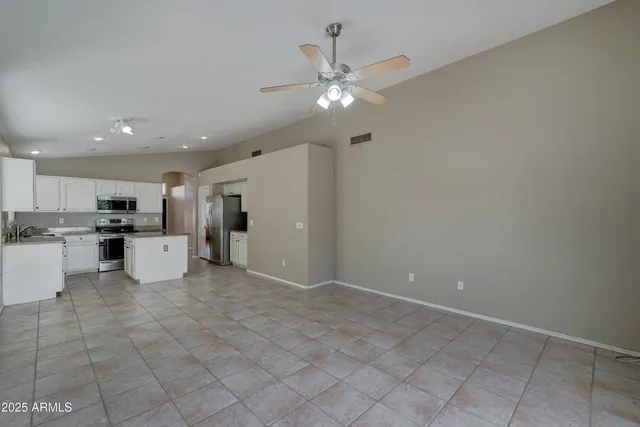 $2,600 | 5204 West Geronimo Street, Chandler, AZ 85226