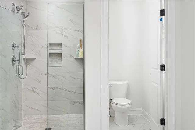 $1,375,481 | 77 Lantern Hl Drive, Cranston, RI 02921