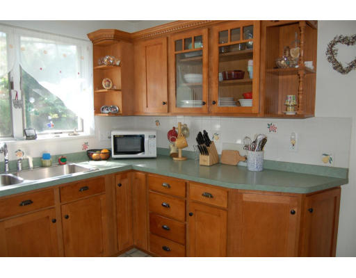 89 Sunset Road Arlington, MA 02474 - Photo 5 of 9 Gallery Image 5