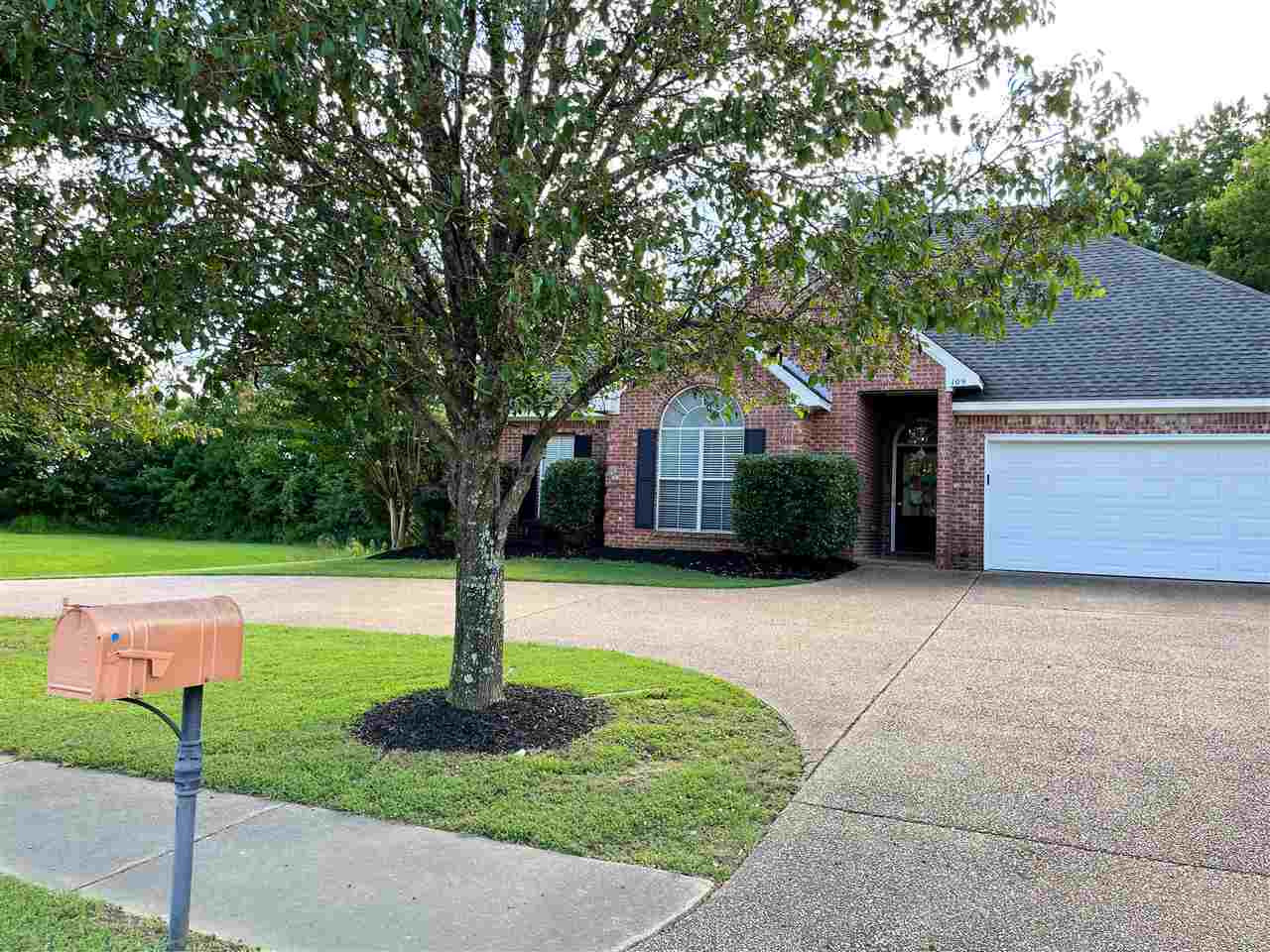109 Ridgefield Drive Madison, MS 39110 - Photo 2 of 35 Photo 2