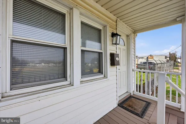 a view of a balcony on the house