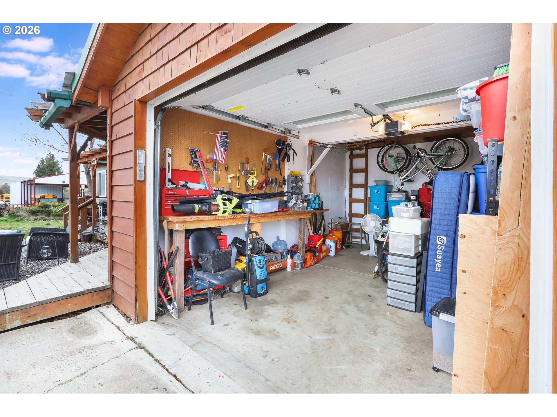 409 Northeast Court Street Dufur, OR 97021 - Photo 24 of 38