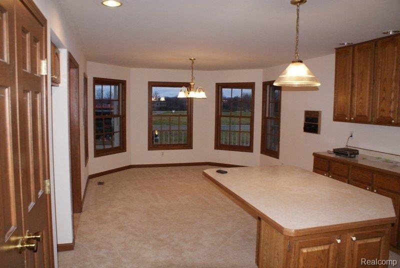 5255 Sullivan Road Lapeer, MI 48446 - Photo 8 of 24 DSC05697