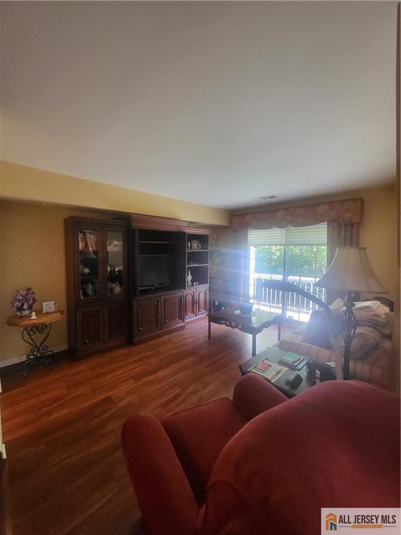 5007 Stonehedge Road, Unit 5007 Edison, NJ 08820 - Photo 21 of 23 Gallery Image 21