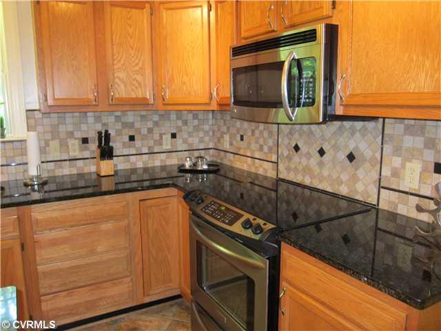 401 Halls Store Road Mineral, VA 23117 - Photo 1 of 10 Kitchen