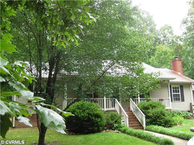 401 Halls Store Road Mineral, VA 23117 - Photo 2 of 10 Exterior Front