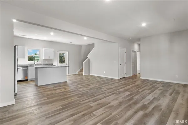 $359,950 | 5670 Hillside Trail, Newburgh, IN 47630