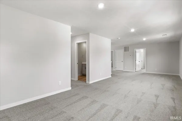 $359,950 | 5670 Hillside Trail, Newburgh, IN 47630