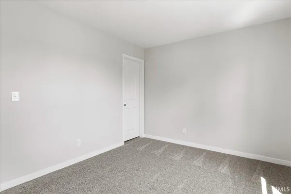 $359,950 | 5670 Hillside Trail, Newburgh, IN 47630