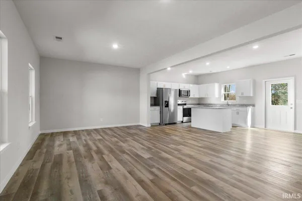 $359,950 | 5670 Hillside Trail, Newburgh, IN 47630