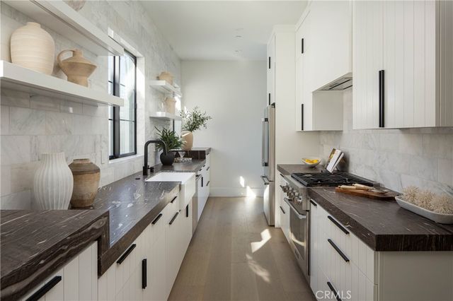 $5,250,000 | 9121 Christine Drive, Huntington Beach, CA 92646