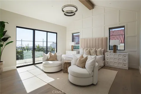 a view of front door of the house