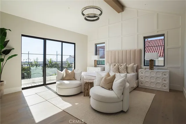 a view of front door of the house