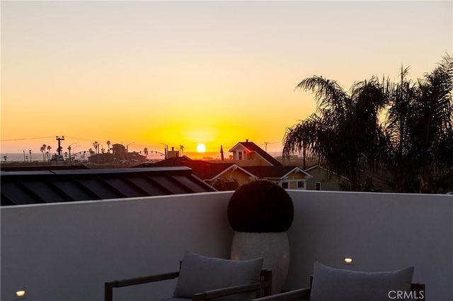 $5,250,000 | 9121 Christine Drive, Huntington Beach, CA 92646