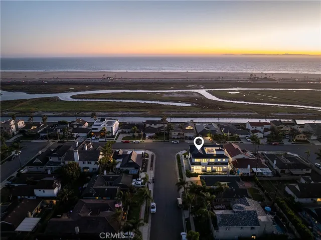 $5,250,000 | 9121 Christine Drive, Huntington Beach, CA 92646