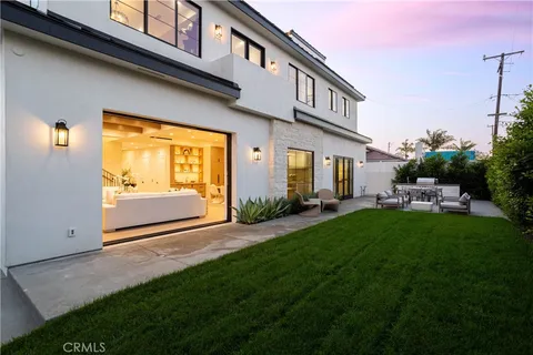 $5,250,000 | 9121 Christine Drive, Huntington Beach, CA 92646
