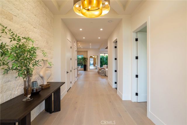 $5,250,000 | 9121 Christine Drive, Huntington Beach, CA 92646