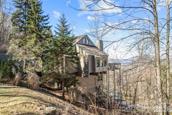 $1,125,000 | 71 Ivy Ridge Road, Burnsville, NC 28714