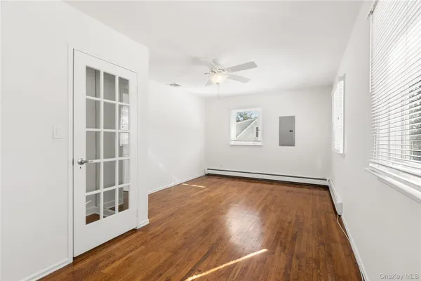 $3,500 | 17 Lanier Lane, Bay Shore, NY 11706