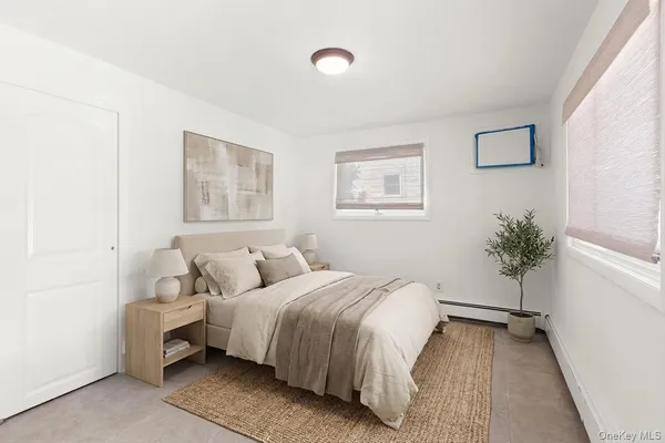 $3,500 | 17 Lanier Lane, Bay Shore, NY 11706