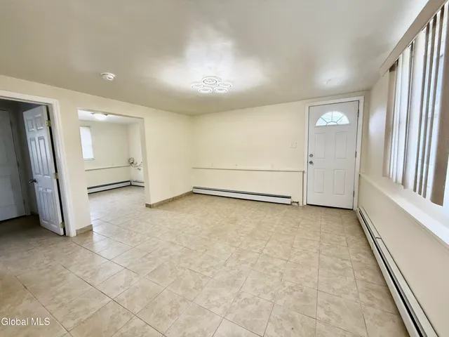 $349,900 | 32 Homestead Drive, Colonie, NY 12110