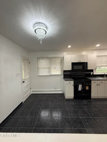 $349,900 | 32 Homestead Drive, Colonie, NY 12110