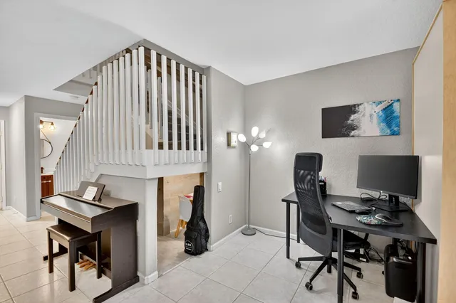 $385,000 | 6085 Reynolds Street, West Palm Beach, FL 33411