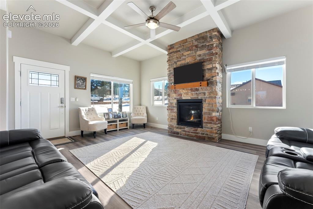 489 Due S Road Florissant, CO 80816 - Photo 5 of 41