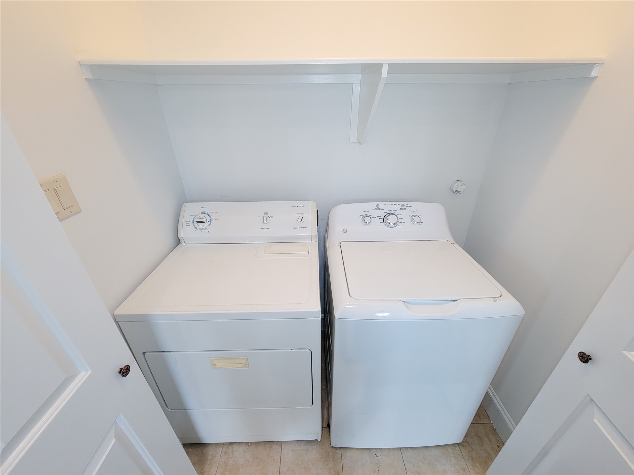 2418 Ralph Street, Unit A Houston, TX 77006 - Photo 40 of 42 Gallery Image 40