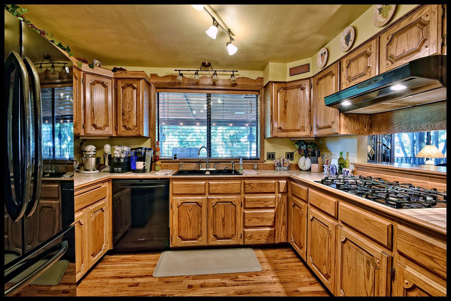 3512 Lone Pine Road Medford, OR 97504 - Photo 14 of 35 Additional Photo