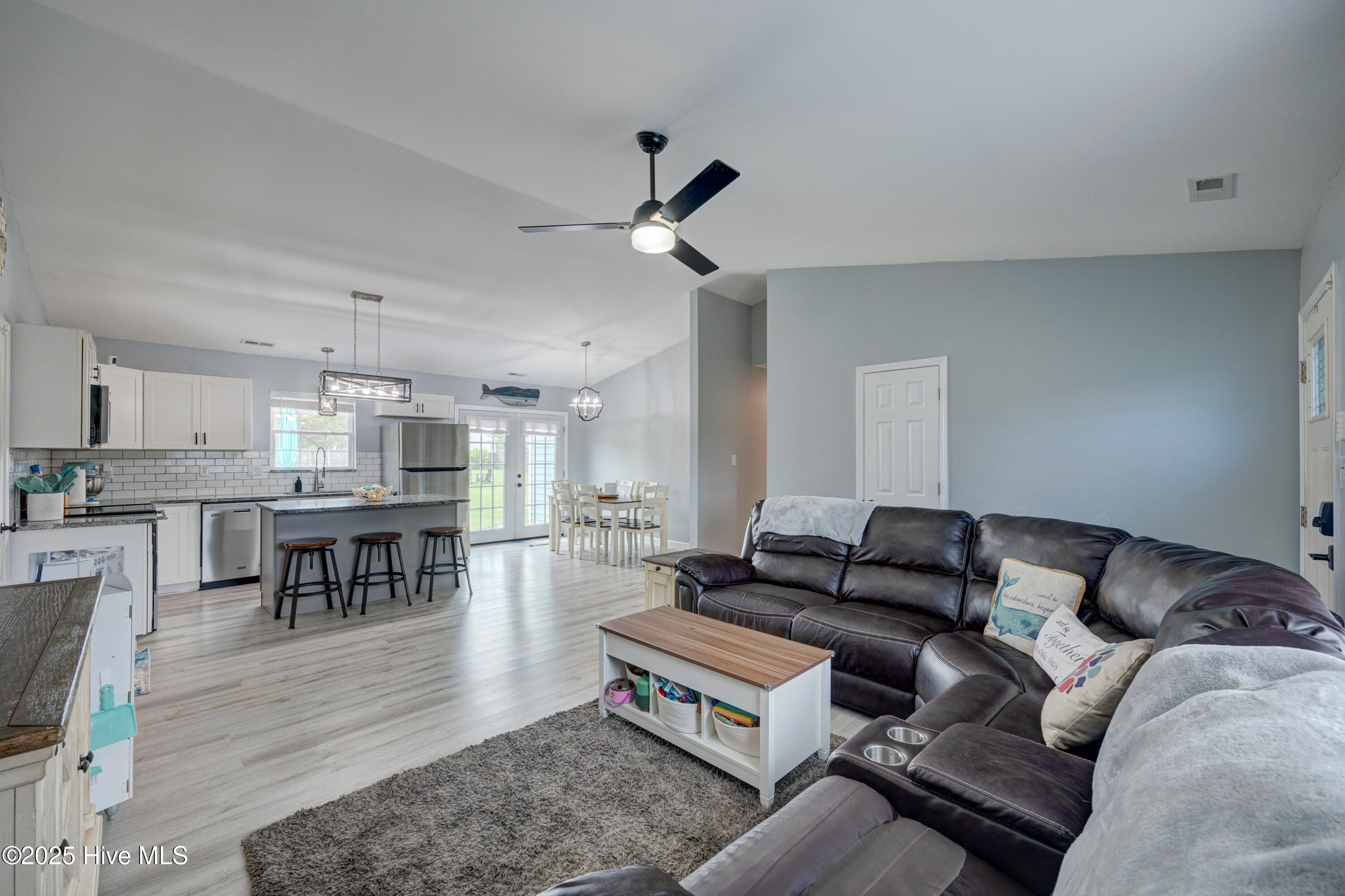 202 Buff Court Jacksonville, NC 28540 - Photo 12 of 39 202BuffCourt(20)