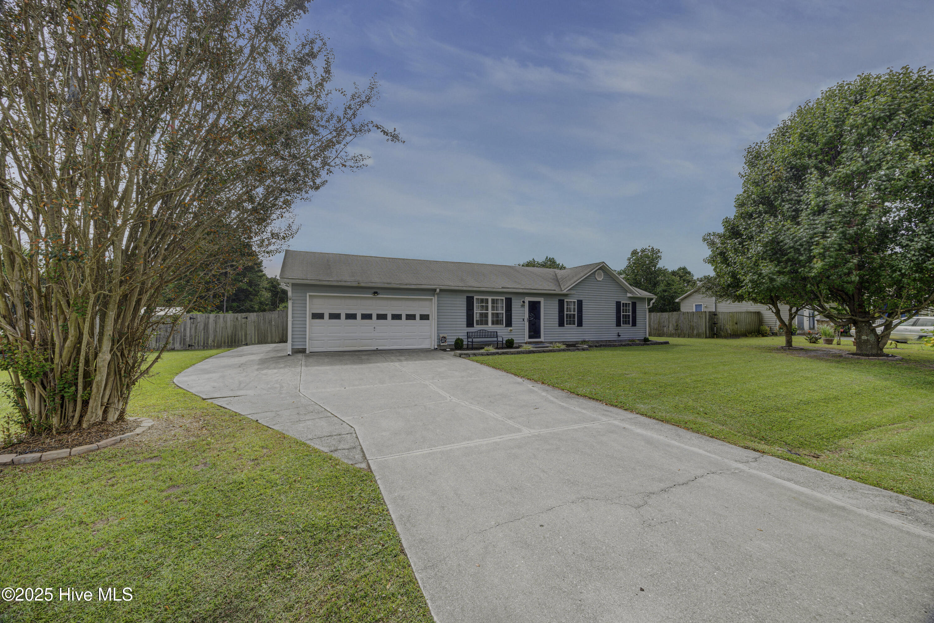202 Buff Court Jacksonville, NC 28540 - Photo 2 of 39 202BuffCourt(3)