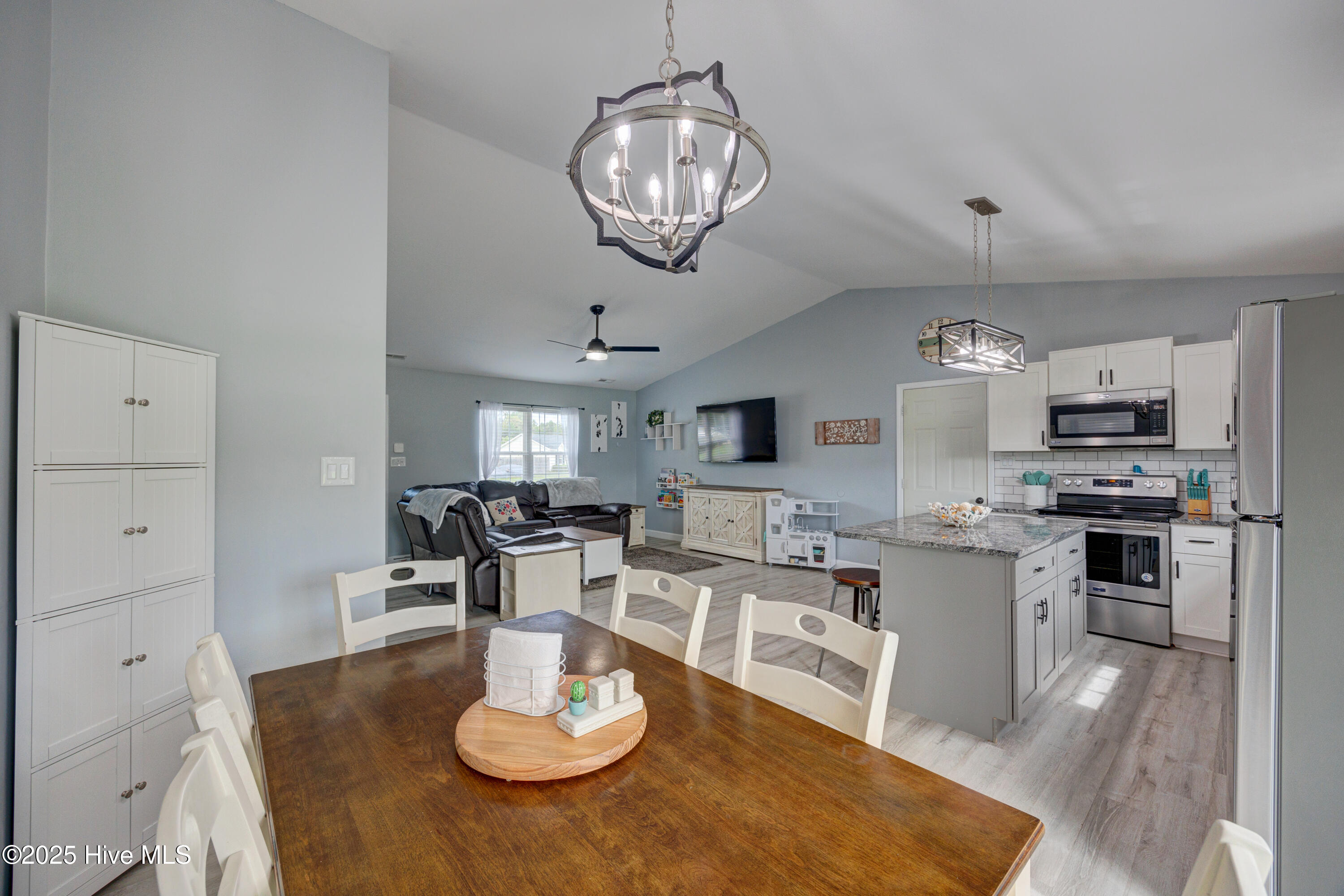 202 Buff Court Jacksonville, NC 28540 - Photo 21 of 39 202BuffCourt(27)