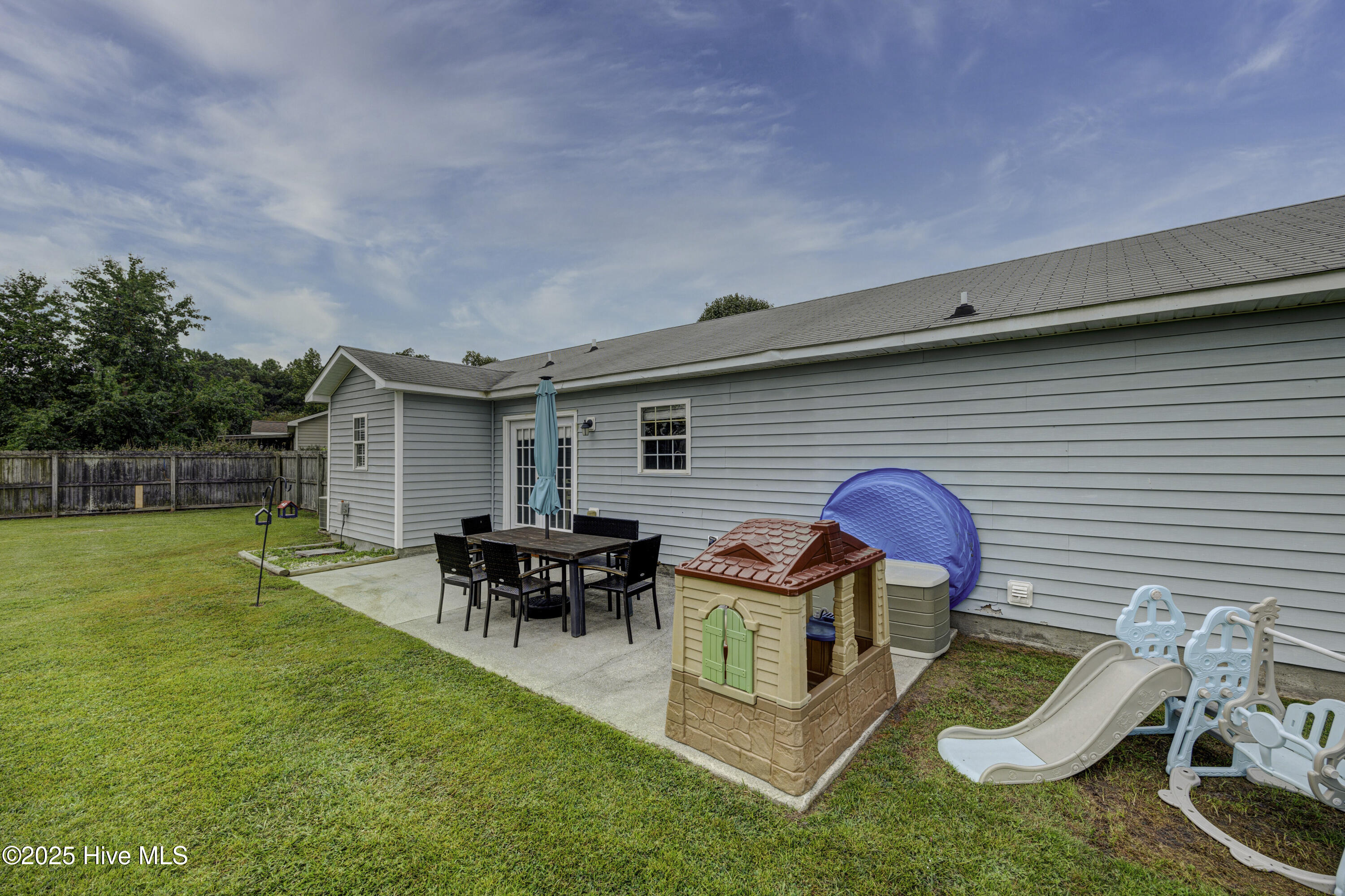 202 Buff Court Jacksonville, NC 28540 - Photo 31 of 39 202BuffCourt(14)