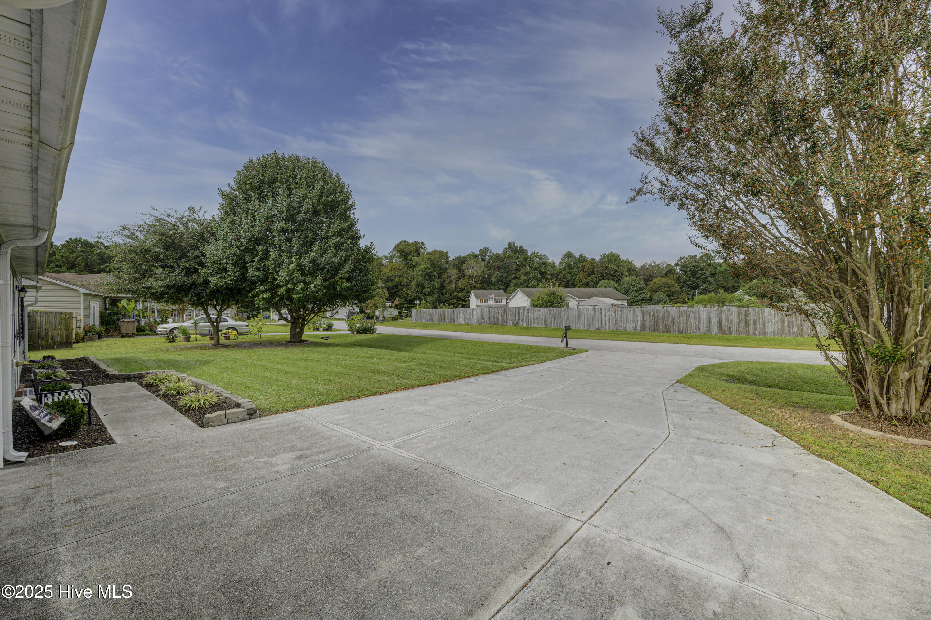 202 Buff Court Jacksonville, NC 28540 - Photo 7 of 39 202BuffCourt(4)