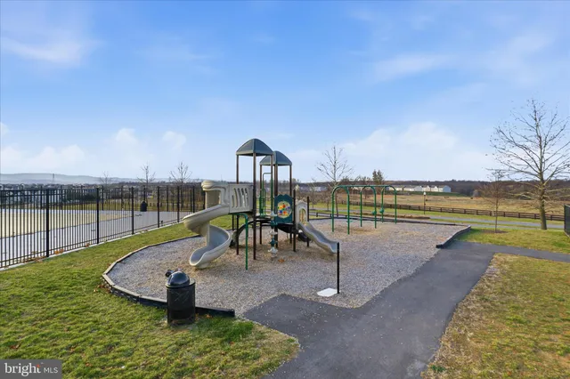 a picture of a bathroom