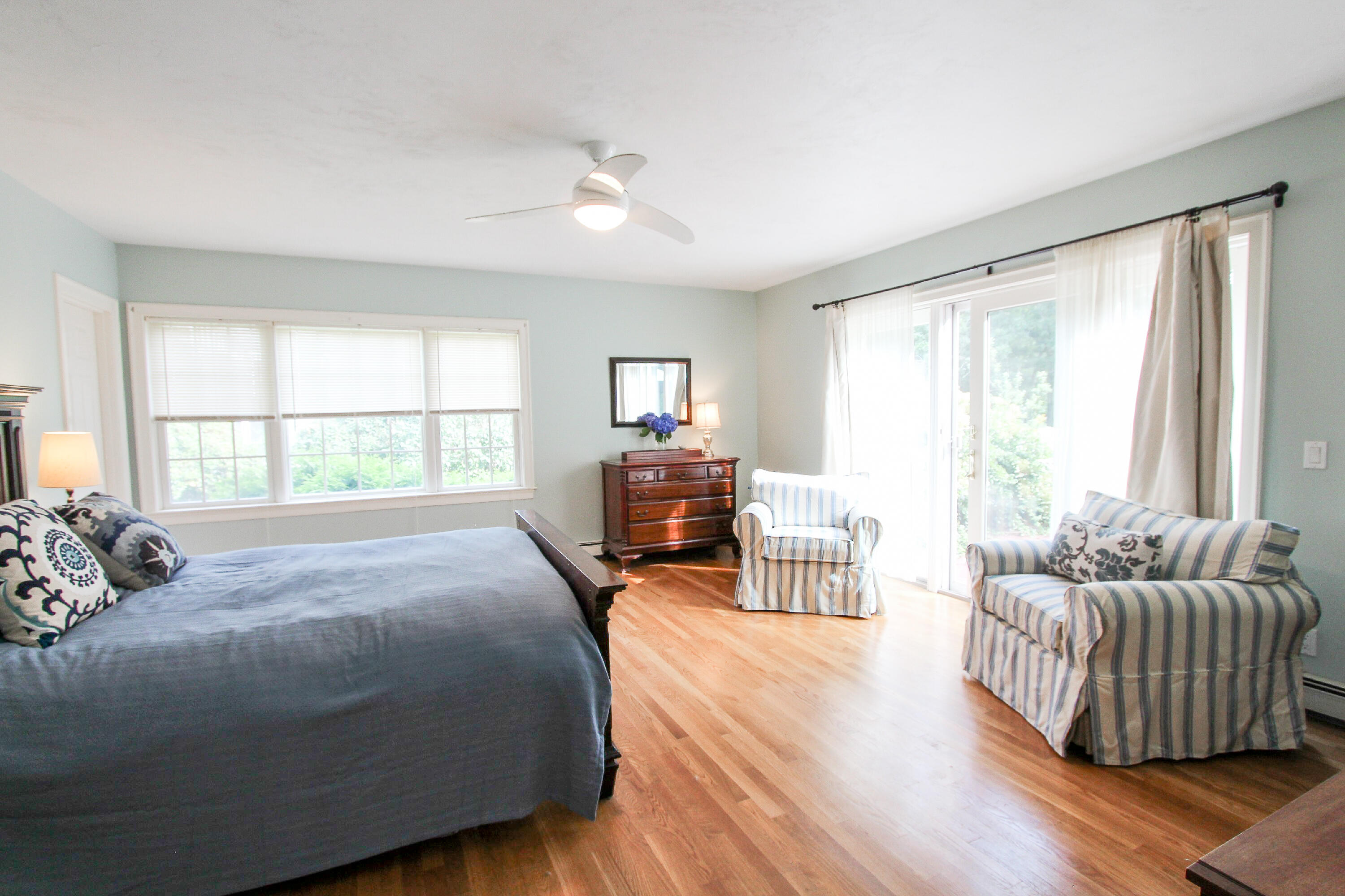 16 Sarah Lawrence Road Sandwich, MA 02563 - Photo 23 of 44 1st Floor Master w/10' Sliders to Deck!