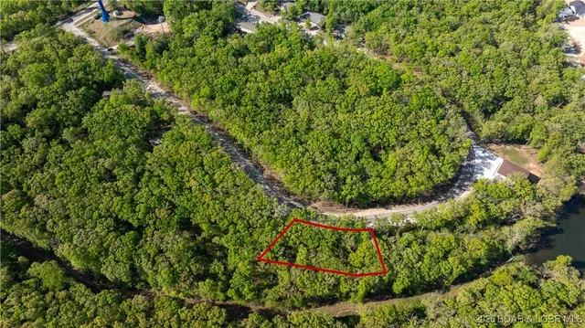 $125,000 | 798-802 833 842 846 Hardwood Drive, Four Seasons, MO 65049