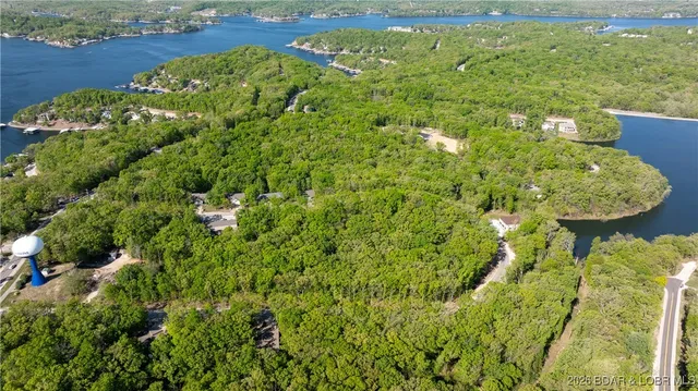 $125,000 | 798-802 833 842 846 Hardwood Drive, Four Seasons, MO 65049