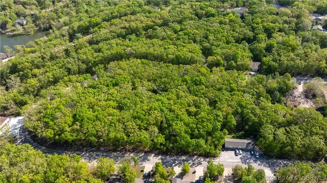 $125,000 | 798-802 833 842 846 Hardwood Drive, Four Seasons, MO 65049