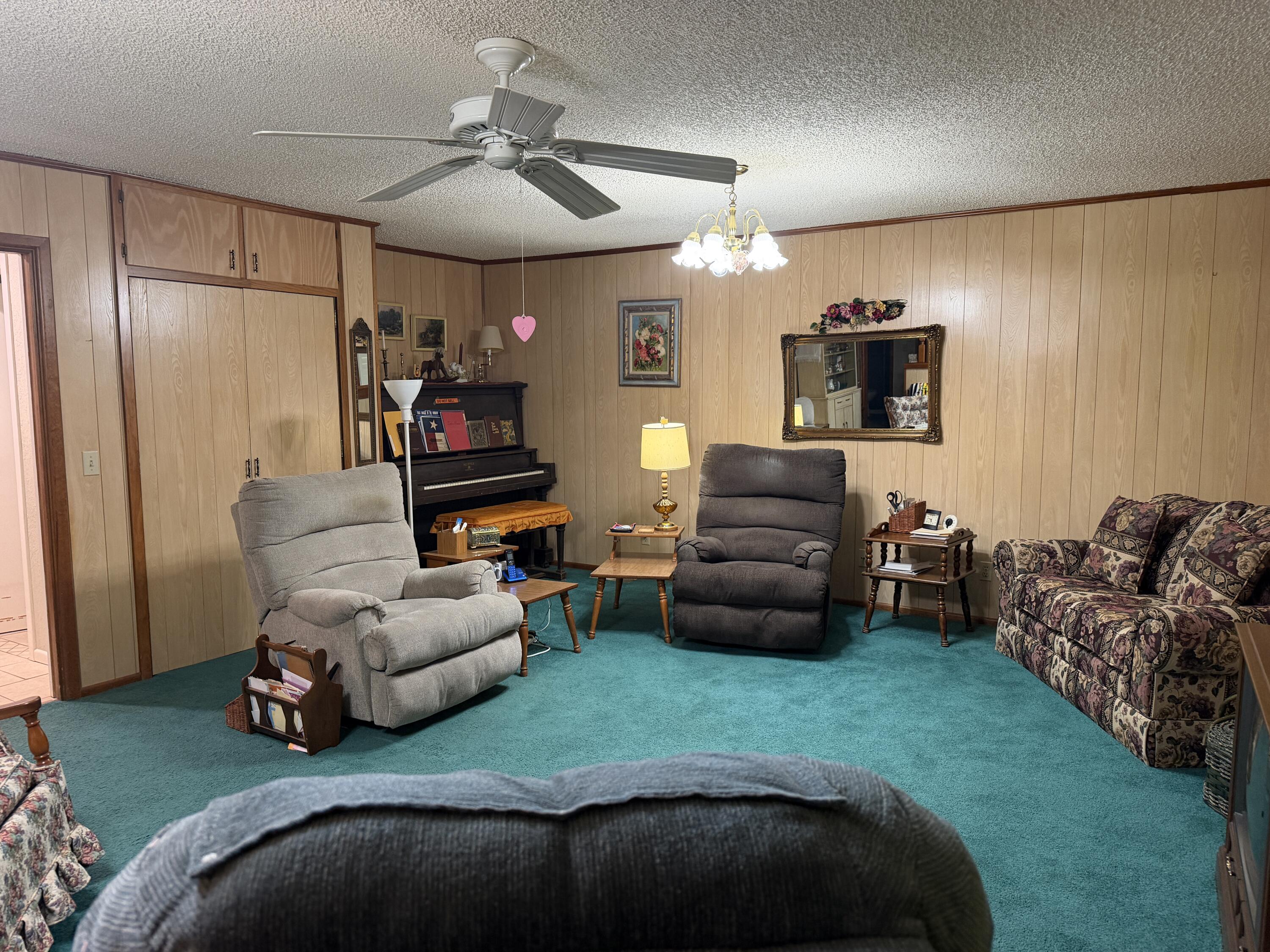 107 North 17th Street Lamesa, TX 79331 - Photo 5 of 47 IMG_5937