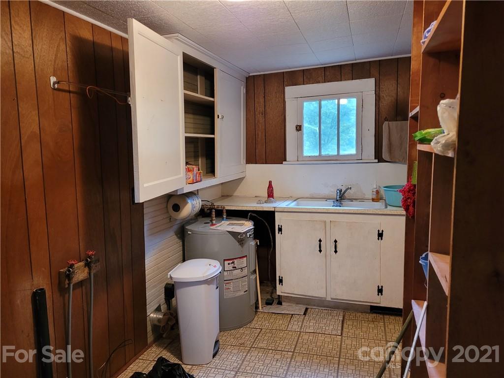 511 Flynn Road Rutherfordton, NC 28139 - Photo 20 of 32 a view of workspace with window