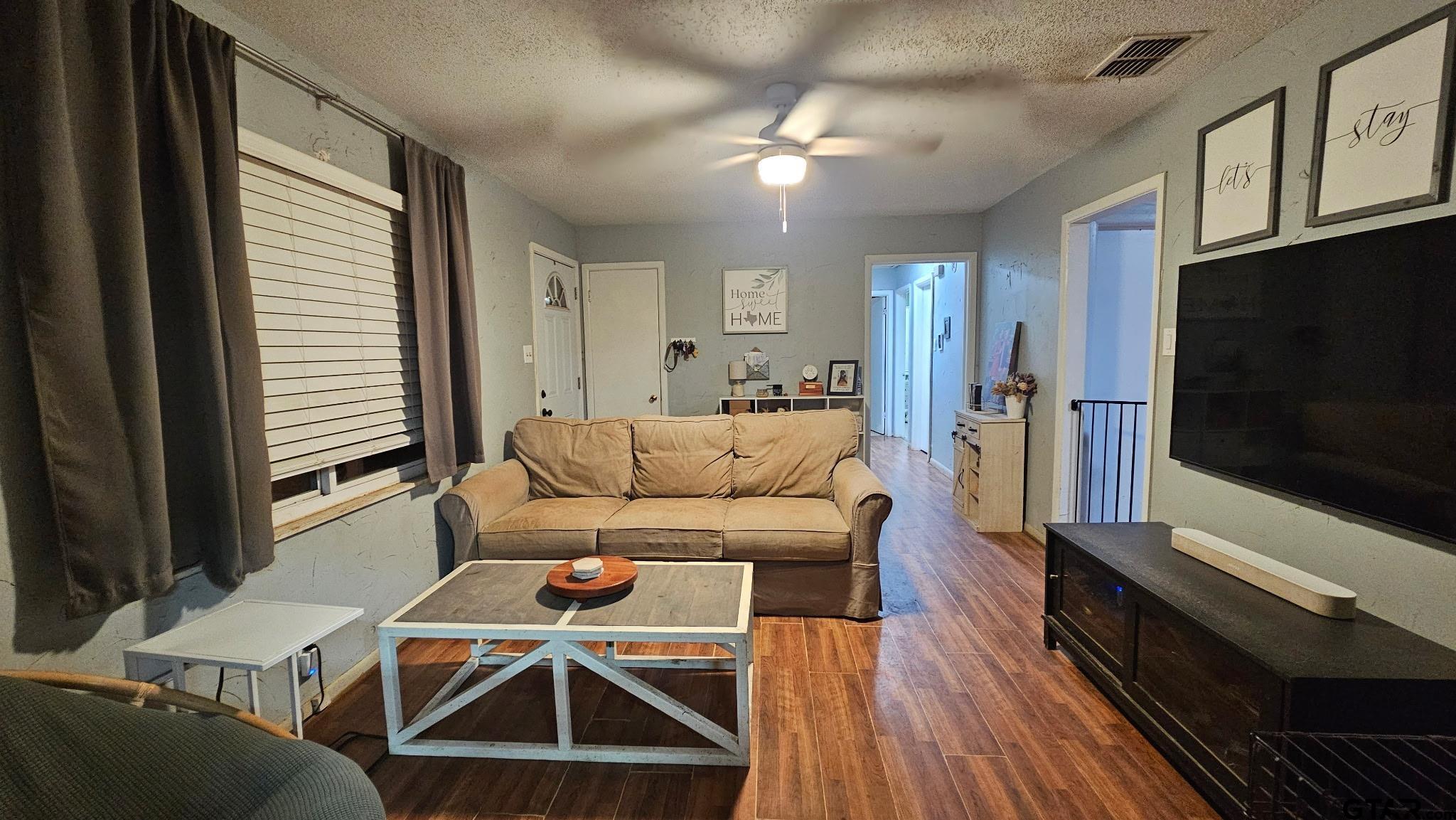 203 Lakeview Street Whitehouse, TX 75791 - Photo 2 of 16