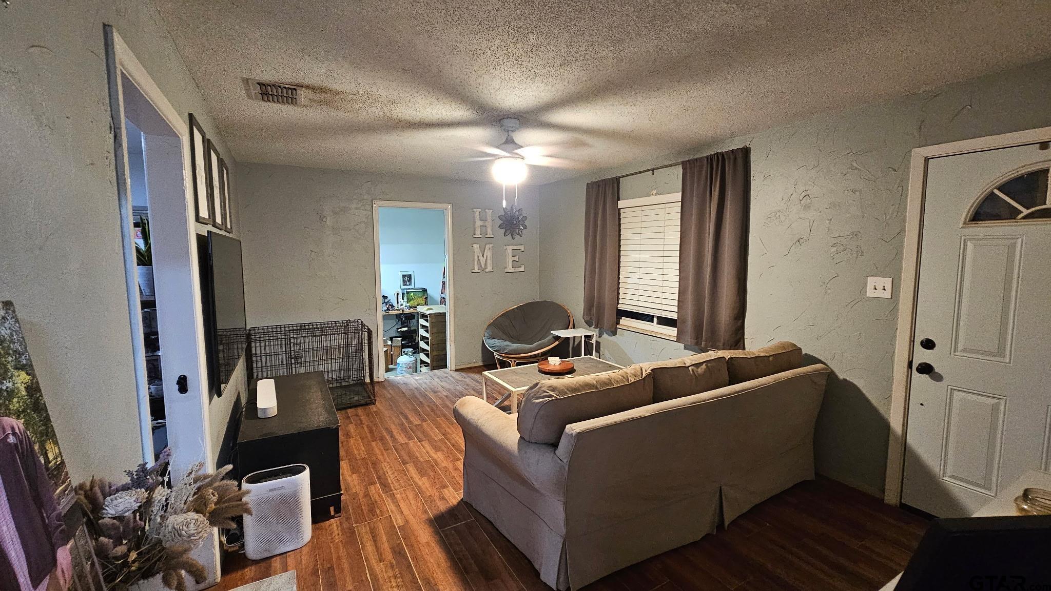 203 Lakeview Street Whitehouse, TX 75791 - Photo 3 of 16