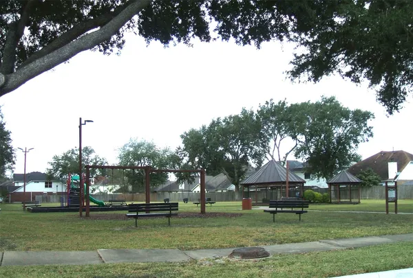 $2,200 | 8978 Dawnridge Drive, Houston, TX 77071