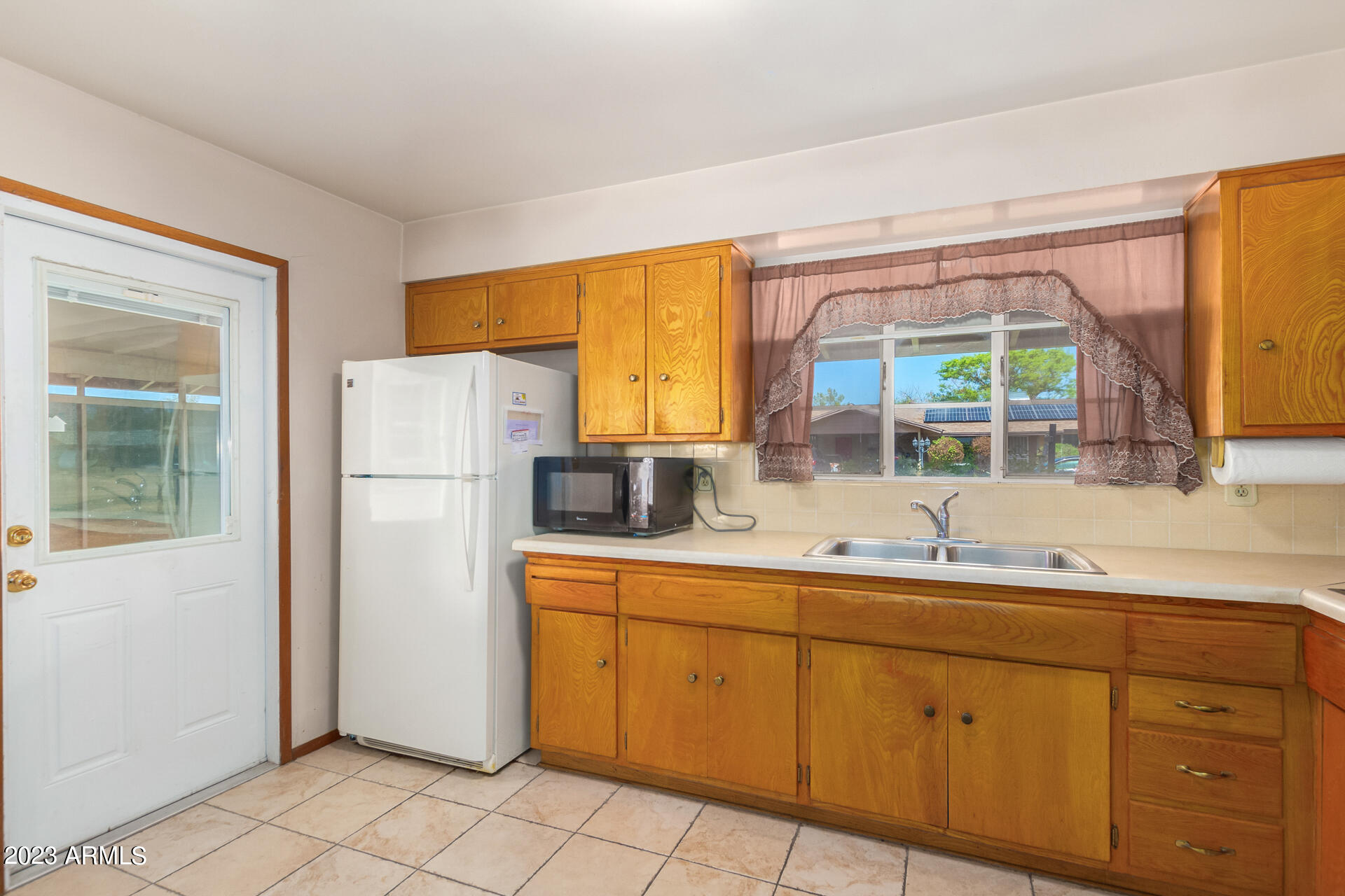3815 West Lamar Road Phoenix, AZ 85019 - Photo 15 of 39 3815 W Lamar
