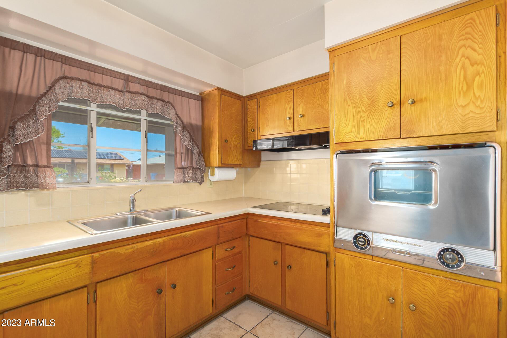 3815 West Lamar Road Phoenix, AZ 85019 - Photo 19 of 39 3815 W Lamar