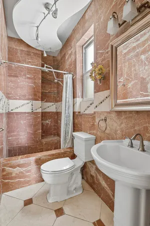 $305,000 | 114 East 98th Street, Unit 1W | Upper East Side