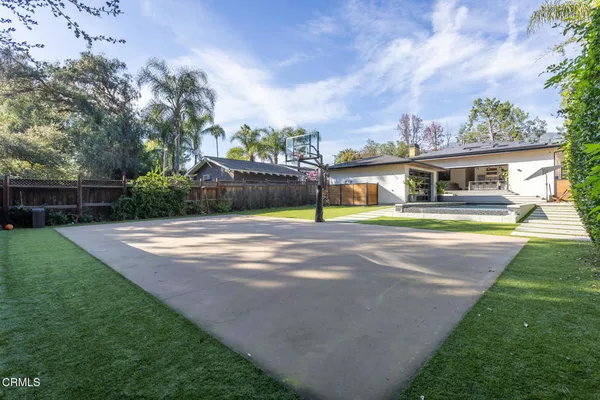 $14,995 | 620 Houseman Street, La Canada Flintridge, CA 91011